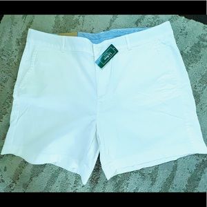 Summer Clearance 💲‼️LL Bean, Women’s white shorts, size 16